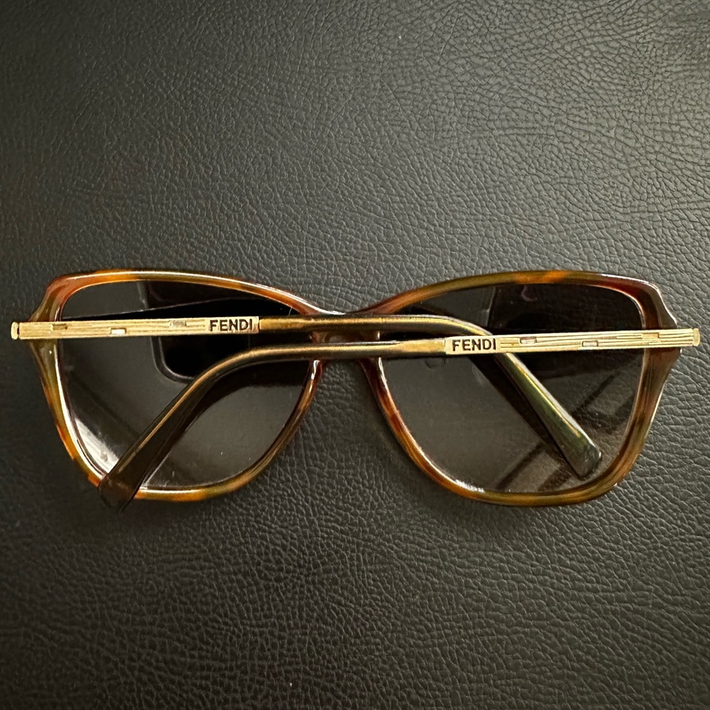 FENDI 52mm Sunglasses in Gold and Tortoise